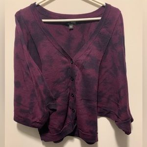 Cropped maroon tie-dye cardigan